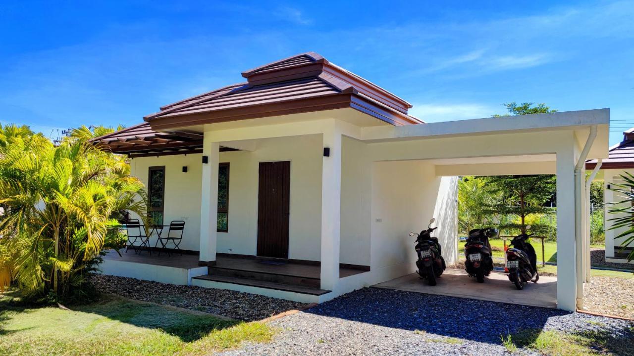 Isan Golf & Adventure Hotel Udon Thani Exteriör bild